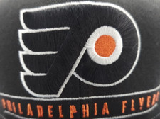 Philadelphia Flyers NHL Reebok Snapback Black  Orange Color Block Hat NWOT