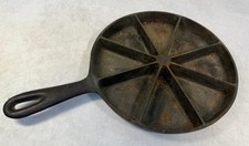 9" Cast Iron Divided Corn Bread Skillet Round Vintage Made in USA