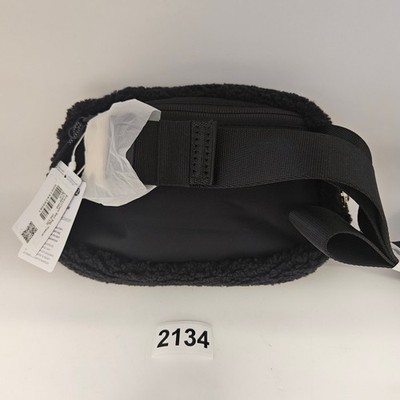 LULULEMON 2 LITER EVERYWHERE BELT BAG LARGE BLACK FLEECE NWT | eBay LULULEMON 2 LITER EVERYWHERE BELT BAG LARGE BLACK FLEECE NWT | eBay