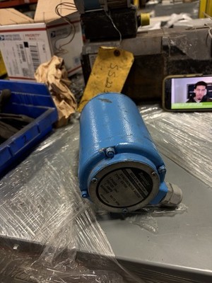 SUPERIOR ELECTRIC SLO-SYN SYNCHRONOUS STEPPING MOTOR SS700 120V USED