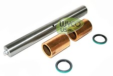 FRONT WHEEL SHAFT ASSY. W/ SEALS & BEARINGS, CLARKE VISION SCRUBBERS, OEM 60154A