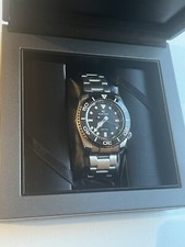 Grand Seiko SBGX335 Quartz 200m divers watch Full Box And Paperd