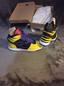 nike wolverine shoes
