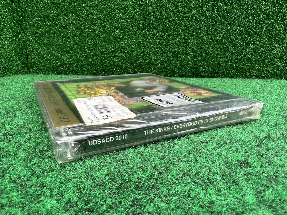 THE KINKS MFSL ORIGINAL SACD HYBRID EVERYBODY'S IN SHOW-BIZ LIMITED AUDIOPHILE - Image 3 of 4