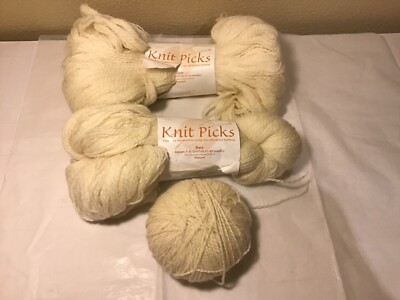 Knit Picks Yarn Bare Natural Peruvian Highland Wool Lot 2 Hanks w/Unbranded Ball