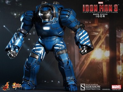 Iron Man 3 16 Inch Action Figure MMS - Iron Man - Igor - Mark