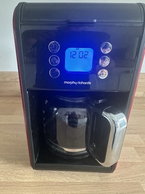 Morphy Richards 162009 Pour Over Filterkaffeemaschine, 1,8 Liter, 900 W, rot