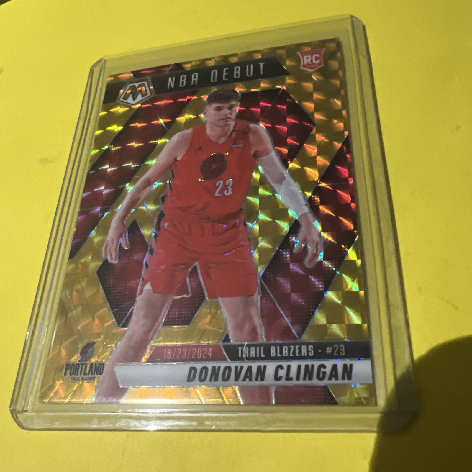 2024-25 Mosaic Donovan Clingan RC NBA Debut ROOKIE PRIZM GOLD #7/10 Card 261