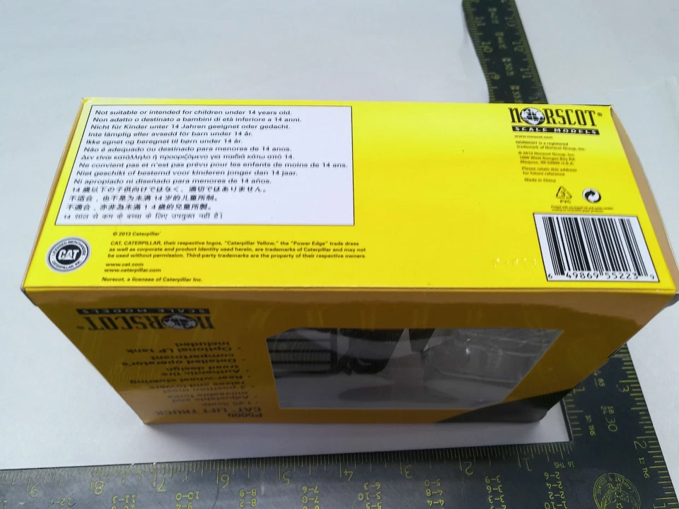 1:25 CAT P5000 Lift Truck Forklift Caterpillar by Norscot #55223 - NEW Old Stock - Image 3 of 4