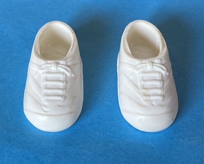 Vintage Hasbro Jem and the Holograms RIO Doll ~  GLITTER N GOLD  ~ White SHOES