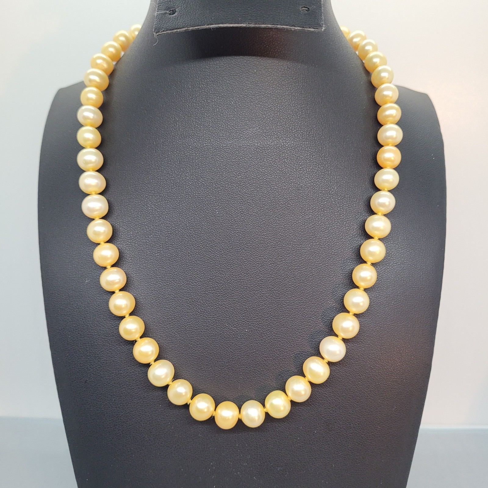 Vintage cream freshwater pearl necklace with 14k gold filigree clasp