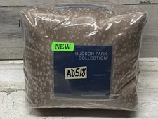 Hudson Park Collection Allegatore Full / Queen Duvet Cover Rust New