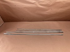 Porte arrière et accessoires BMW 1502