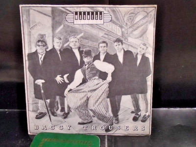 MADNESS '' BAGGY TROUSERS '' UK STIFF 7'' 45 EX+ COND.IN Or.PIC SL.