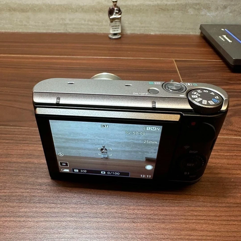 Cámara digital CASIO EXILIM EX-ZR3100 2766 de Japón Foto 2 de 4