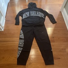 New Balance Men  s Sweat Set- Hoodie And Sweat Pants Size XL Black With Pockets