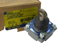 (NEW) SQUARE D 9007D , 9007-D Turret Operating Head