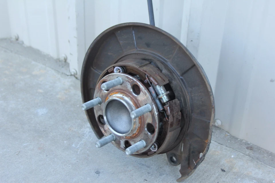 V6265 2011-2014 Dodge Avenger Chrysler 200 conjunto de husillo de buje trasero derecho pasajero Foto 2 de 4