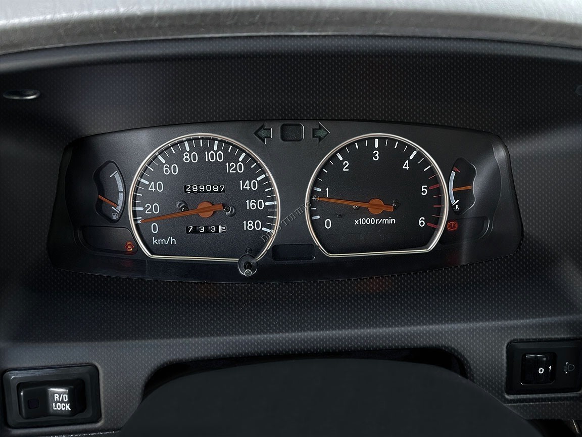 For Mitsubishi L200 K6 K7 96-06 Polished Aluminium dash Trim