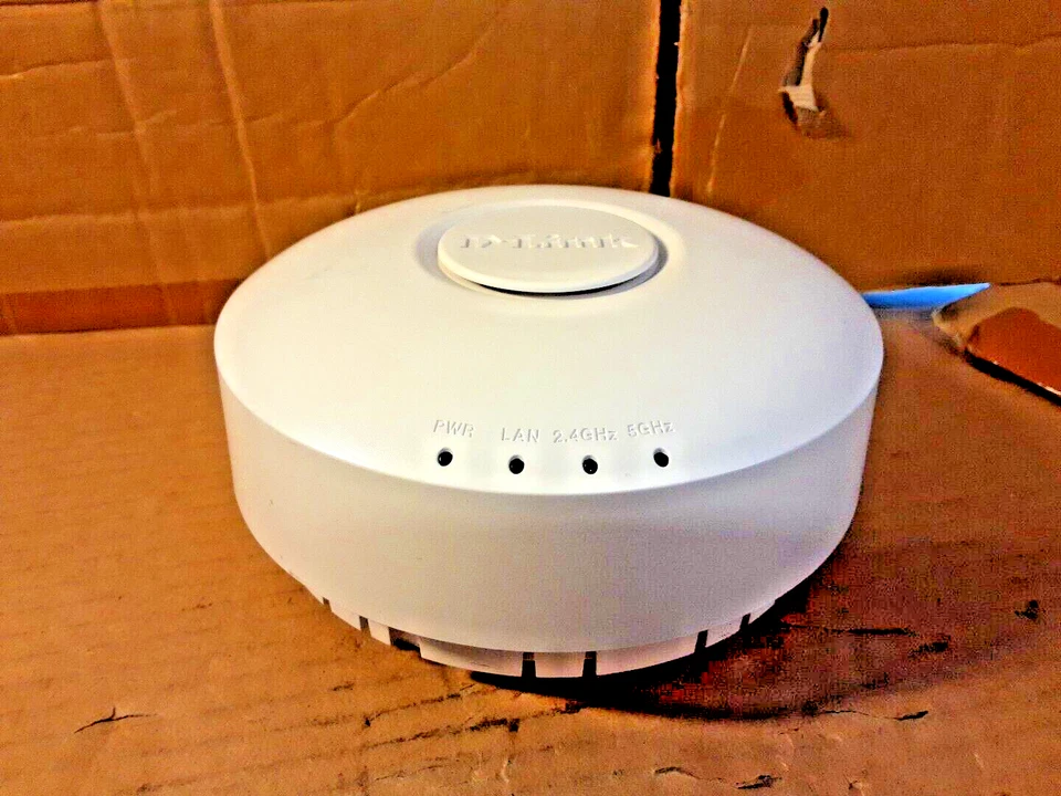 D-Link DWL-6600AP Wireless Access Point NO Wall Mount Brackets - Image 3 of 4