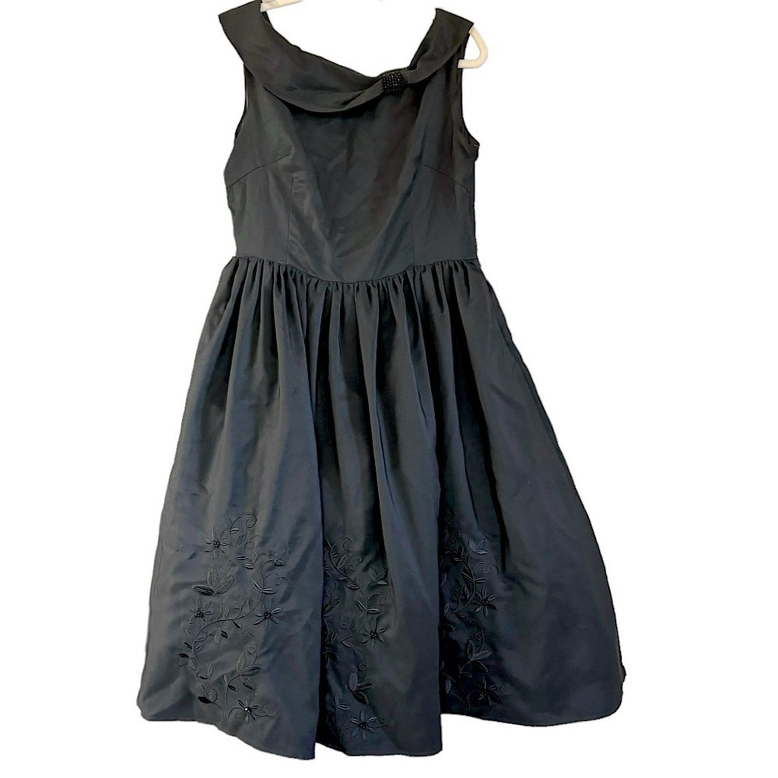 Collectif London Women's Size 10 Pinup Doll Swing Dress 50's Retro Beaded Tule