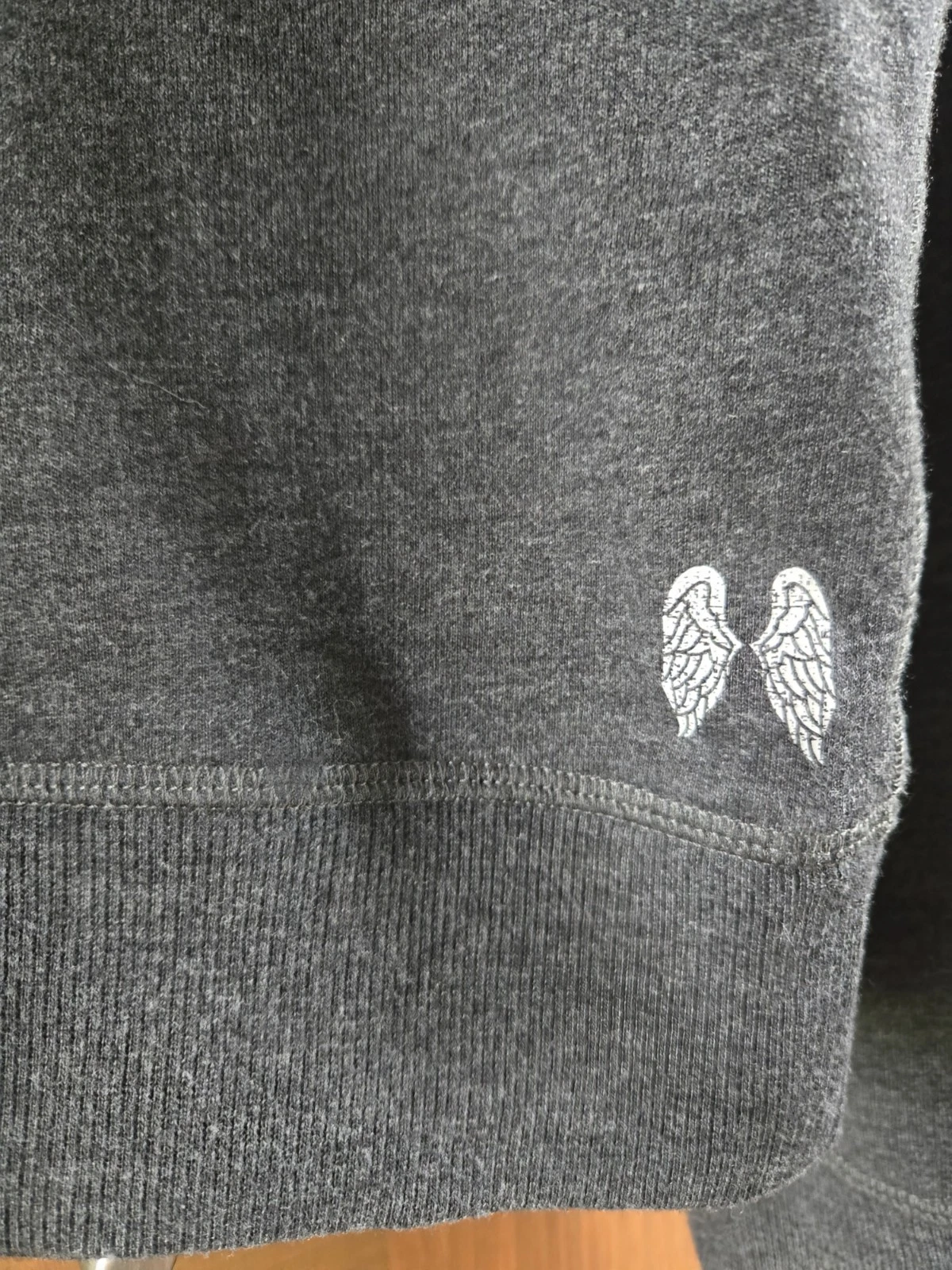 UNDERCOVER felpa donna VICTORIA'S SECRET grigia New York rosa taglia large BELLA!