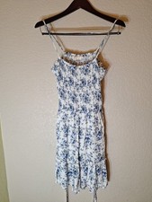 Womens Size Small Row A White/Blue Floral Sleeveless Dress