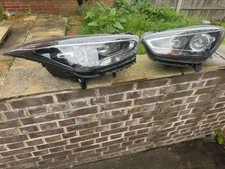 HYUNDAI I40 HEADLIGHT HEADLAMP PASSENGER AND DRIVER SIDE