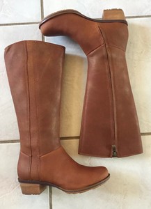 chaco cataluna tall boot