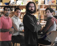 * KUMAIL NANJIANI & ZACH WOODS * signed  8x10 photo * SILICON VALLEY * 2
