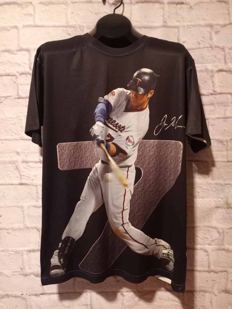 Joe Mauer Minnesota Twins MLB Graphite Series Photo Image Shirt Sz M