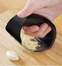 Stainless Steel Peeler Garlic Press Crusher Mincer Squeezer Kitchen Manual Tool