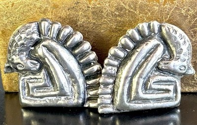 Vntg Estate Sterling Art Deco 3D Earrings Repousse Figural Animalier 18.13g Clip