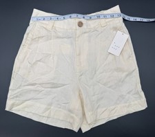 A New Day Women's Shorts Size 2 NWT White Dressy Casual Pockets