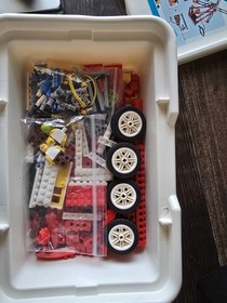 LEGO Education WeDo 9585 Complete Set, 326 Pieces, Box