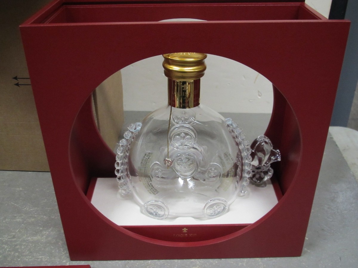 Louis XIII Cognac Remy Martin Empty Baccarat Decanter & Case and