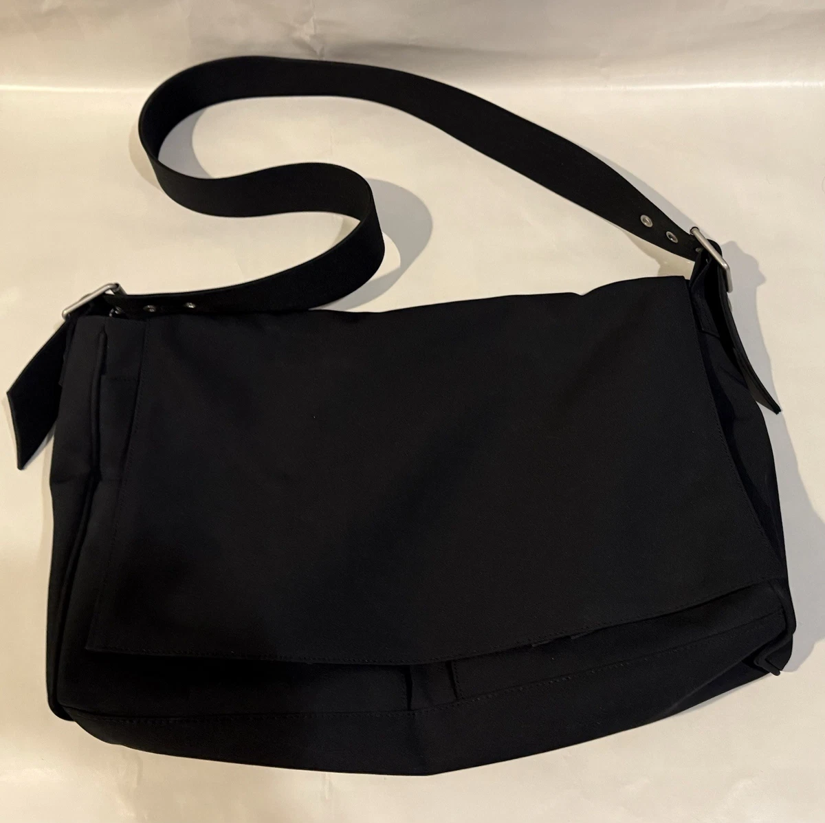 タグ付き OLD GAP Cargo Messenger バッグ 黒 gap messenger bag products for sale | eBay