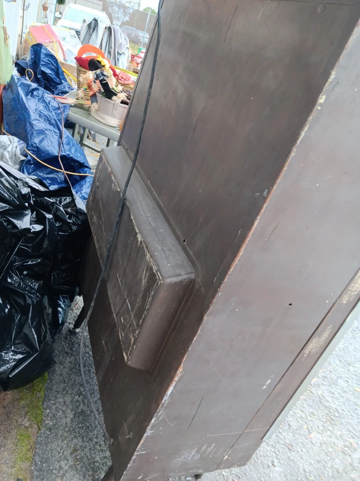 Máquina de cigarrillos vintage funciona muy bien... $600,00 dólares. Foto 3 de 3