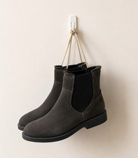 Mens US 9 Gray Suede Chelsea Ankle Boots Slip...