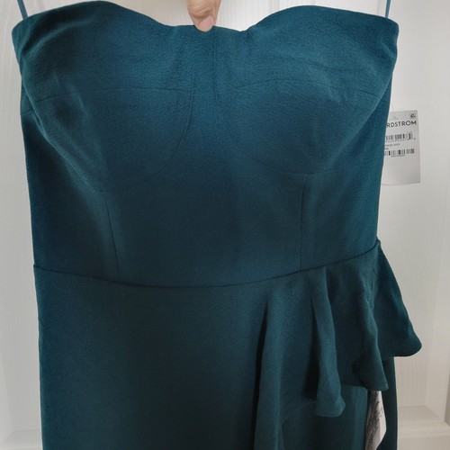 Dress The Population Kai Strapless Gown in Pine Green Size Medium - Picture 6 of 14