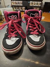 Vans Off The Wall Hello Kitty Print Girls Hig...