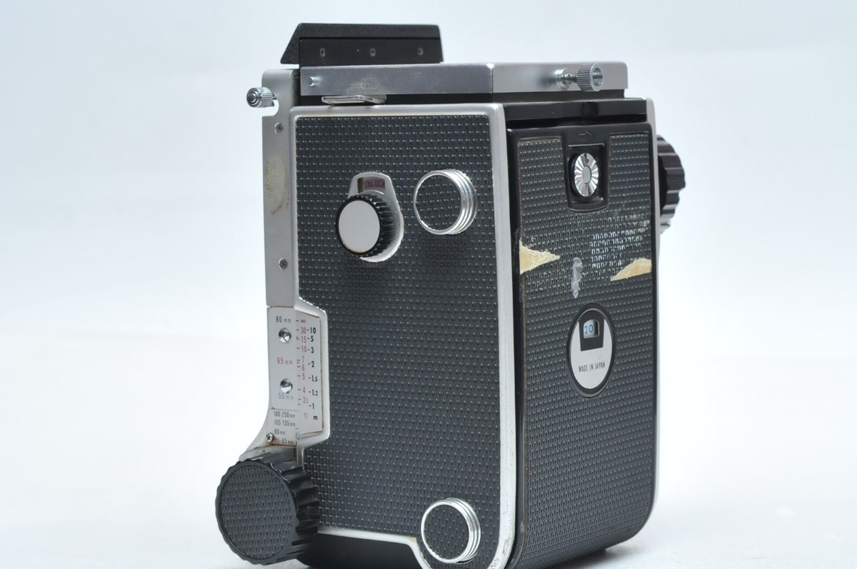 日*9様 MAMIYA C220 PROFESSIONAL NEAR MINT] Mamiya C220 Professional TLR Camera + KOMINAR