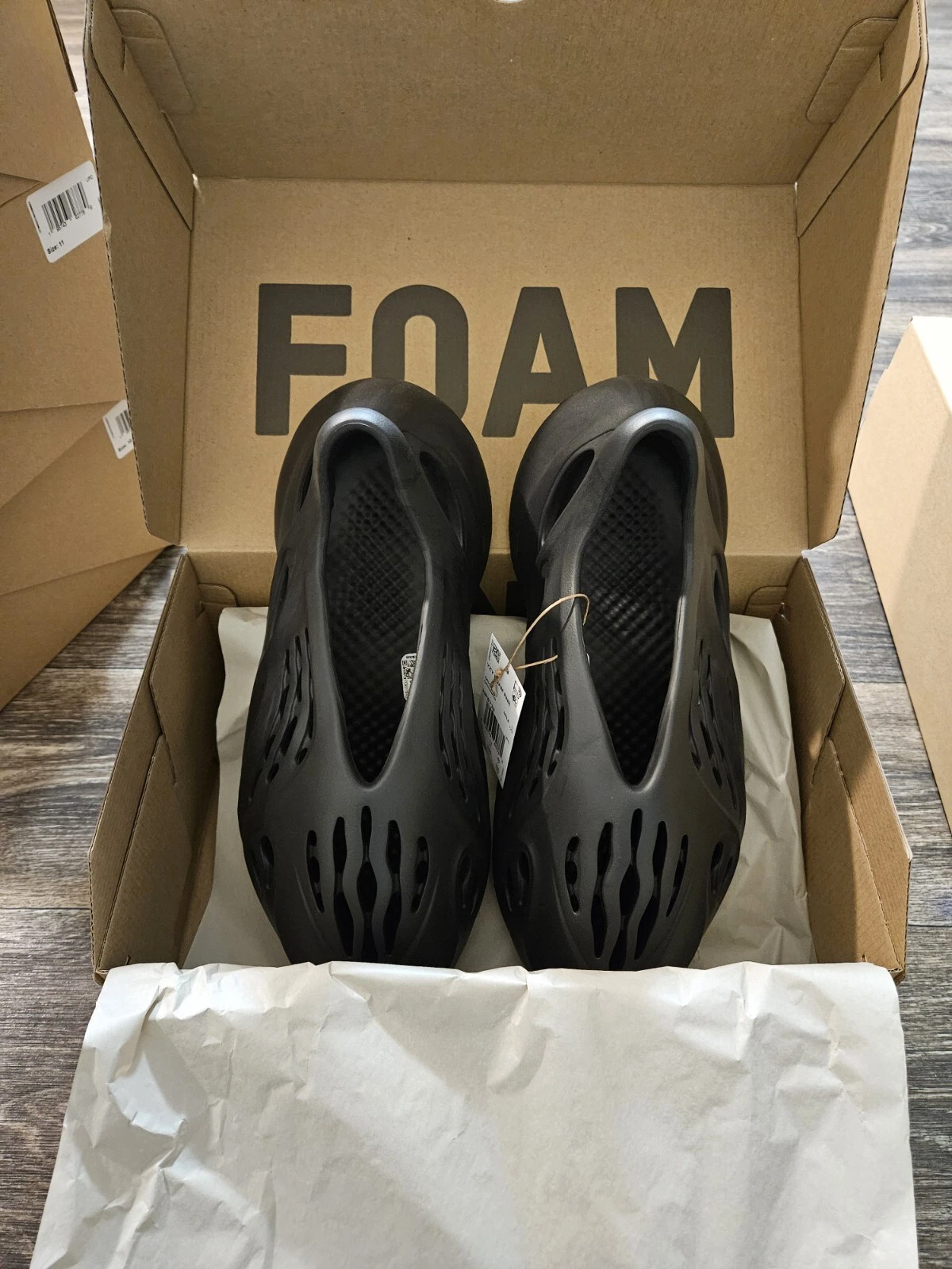 Yeezy Foam Runner onice taglia 11 HP8739