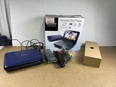 Sony DVP-FX750 Portable DVD Player with Screen (7