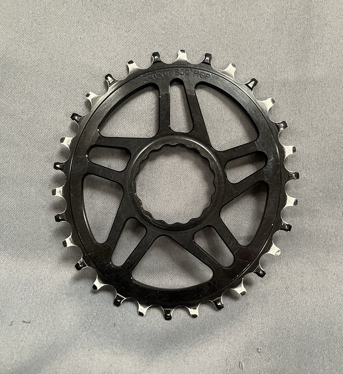 Wolf Tooth Drop-Stop ST Oval Chainring 30t 3mm Offset Boost Race