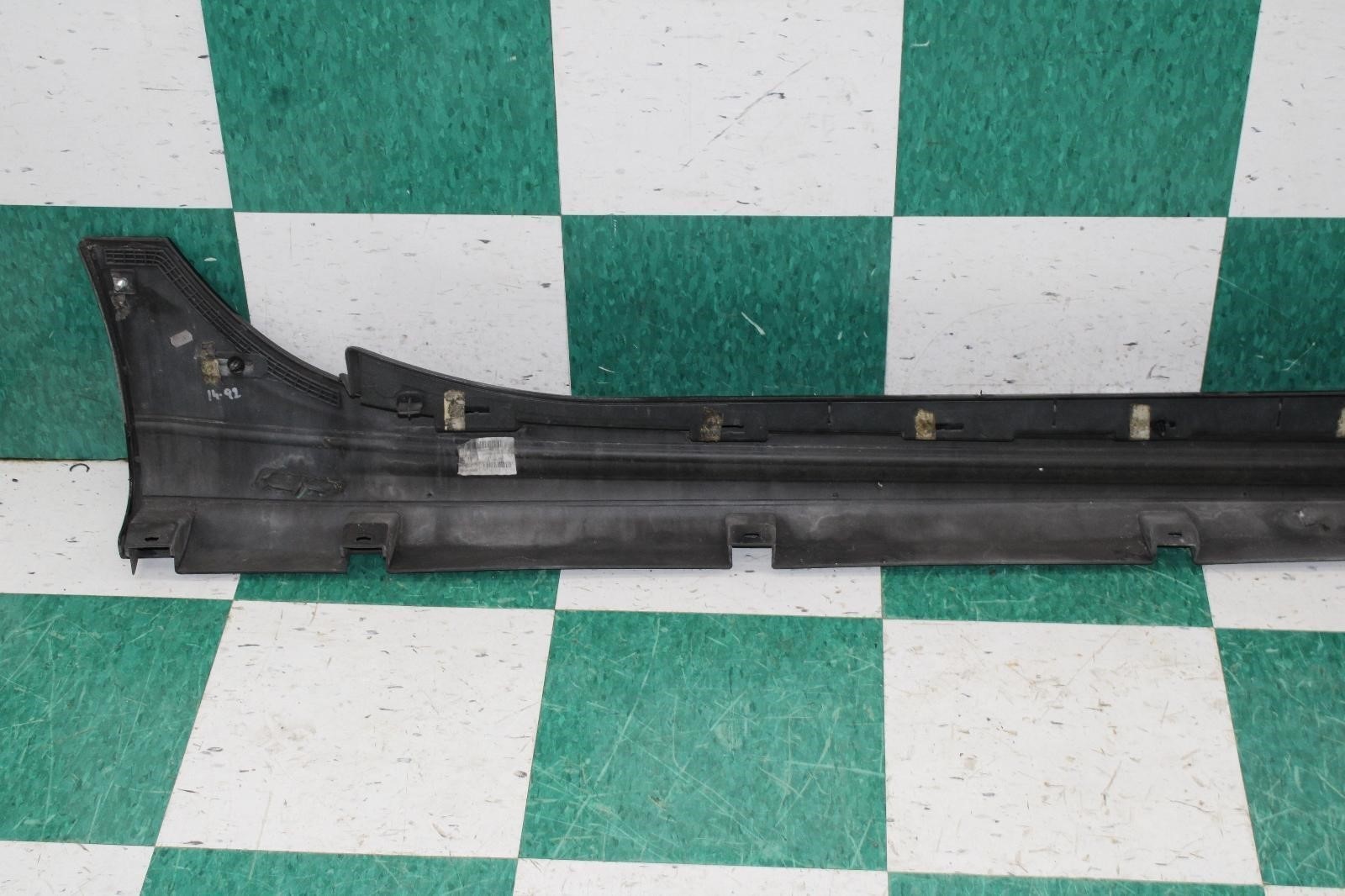 14-17 Ghibli Black Painted Driver Left LH Rocker Molding Side Skirt OEM Factory