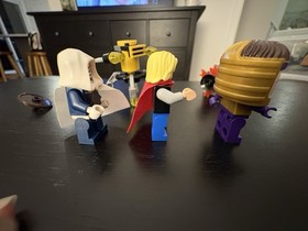 LEGO 76018 - Marvel Hulk Lab Smash - all pieces and 3 figs -Retired Set