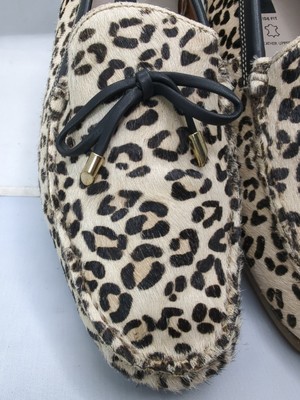 MARKS & SPENCER Calf-Hair Leopard Boat Shoes Loafers Flats  display picture 1