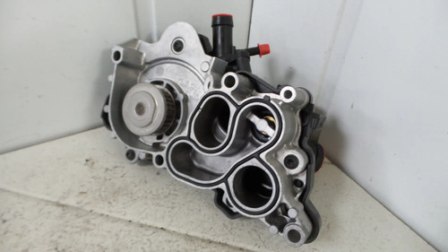 WASSERPUMPE Volkswagen Golf VII Variant (AUVV) 2016 04E121042L / 04E121121K