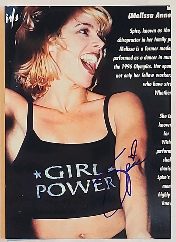 NITRO GIRL SPICE signed 5 X 7  photo WCW WWE DIVA WWF professional wrestling